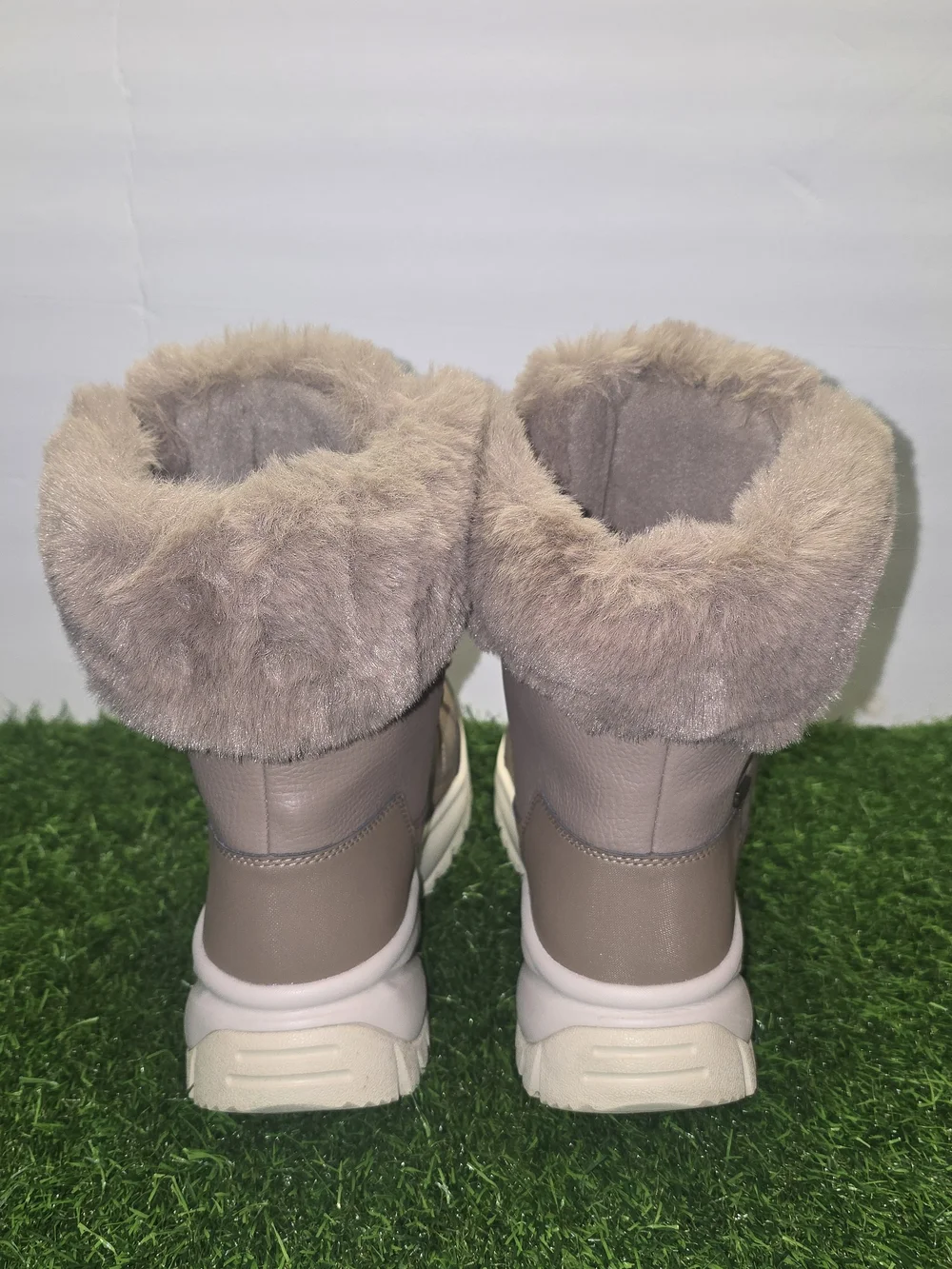 UGG Women's Tan Fur-Trim Snow Boot